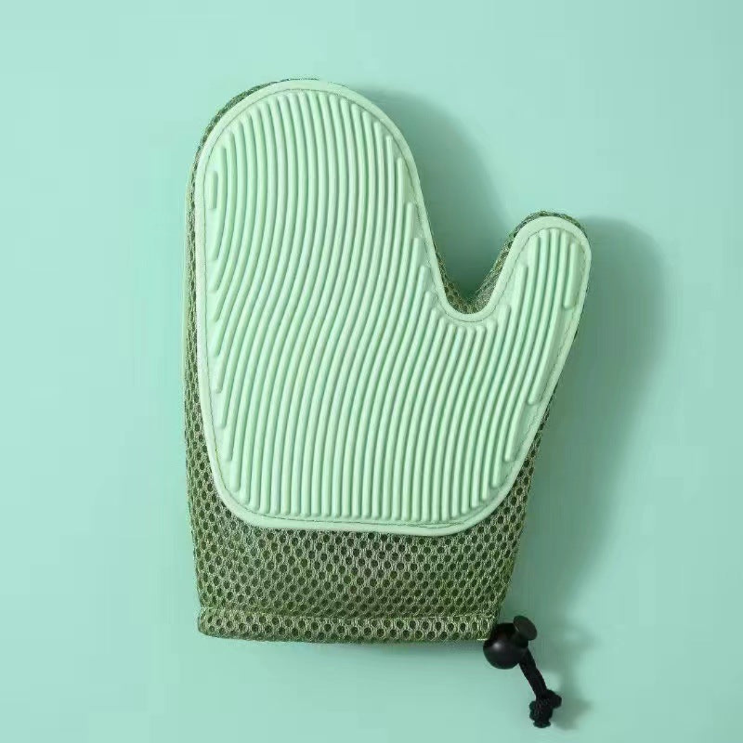 Cat Grooming Glove – Durable Material – One Size Fits Most – Reduces Shedding and Enhances Bonding 7